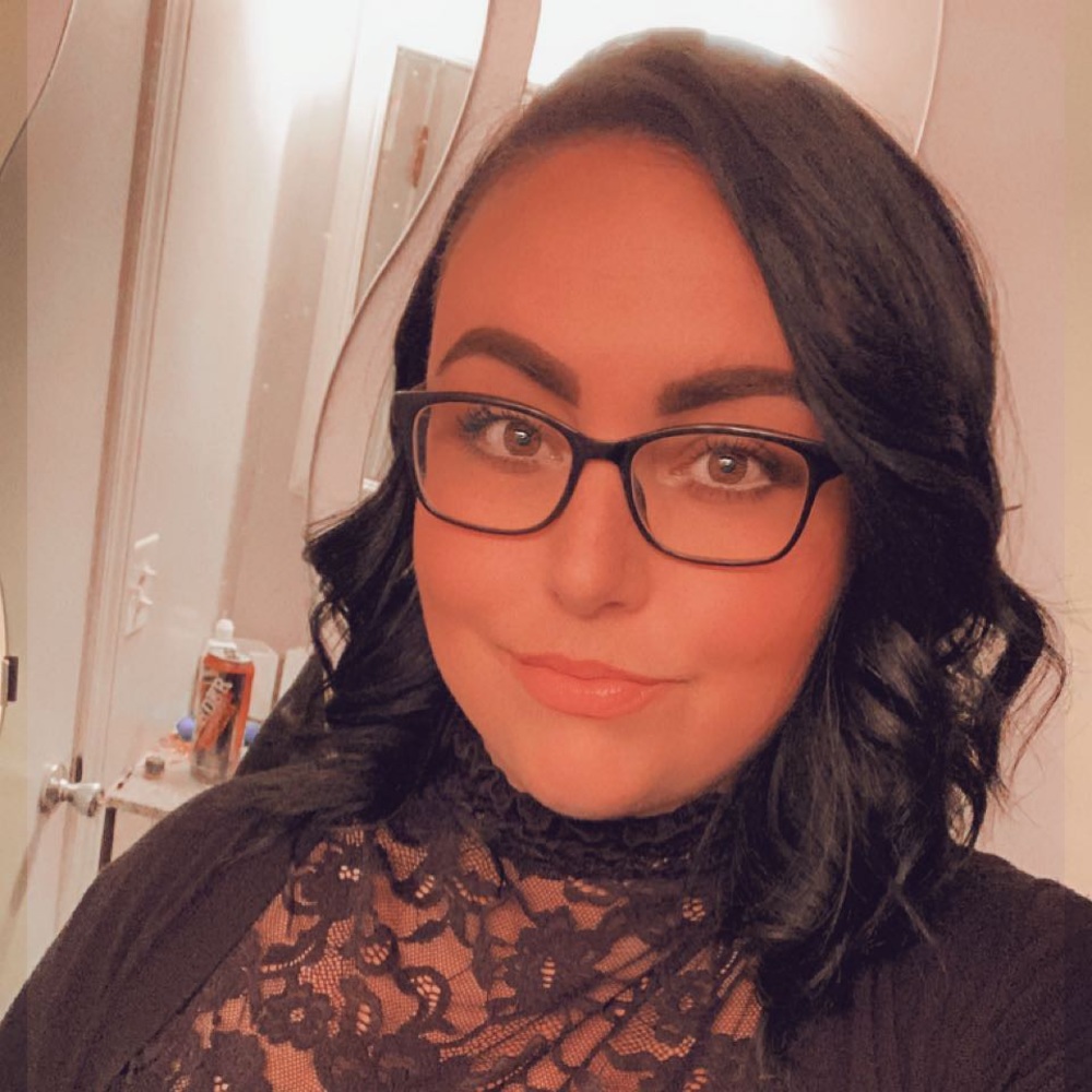Meet your Posher, Shayna